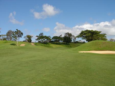 �r�b�O�A�C�����h�J���g���[�N���u 2004�N