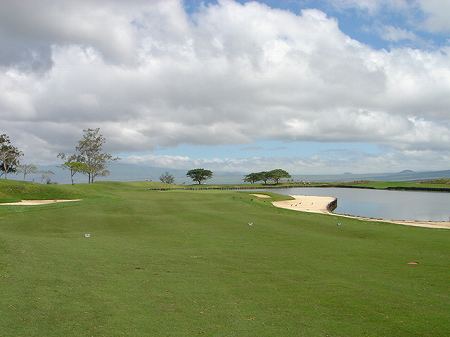 �r�b�O�A�C�����h�J���g���[�N���u 2004�N