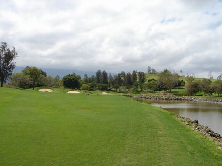 �r�b�O�A�C�����h�J���g���[�N���u 2004�N