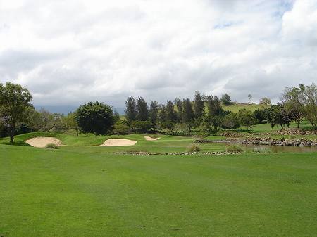 �r�b�O�A�C�����h�J���g���[�N���u 2004�N