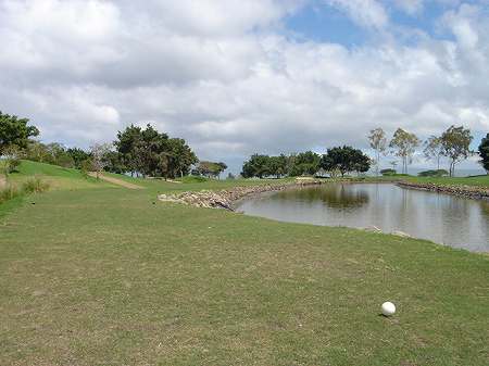 �r�b�O�A�C�����h�J���g���[�N���u 2004�N