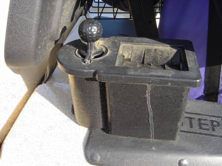 �r�b�O�A�C�����h�J���g���[�N���u 2004�N