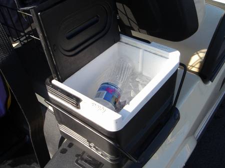 �r�b�O�A�C�����h�J���g���[�N���u 2004�N