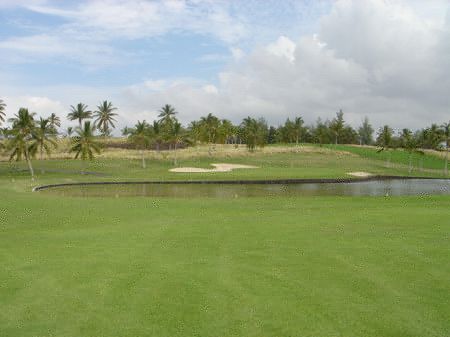 ���C�R���A�r�[�`2004