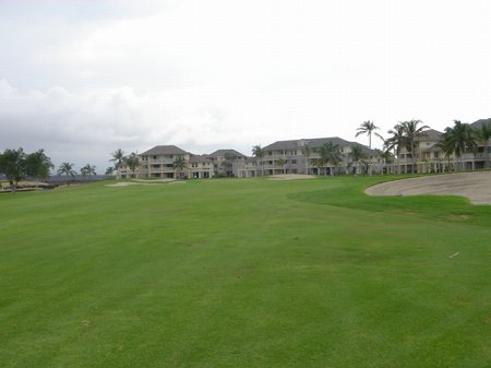 ���C�R���A�r�[�`2004