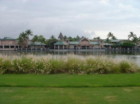 ���C�R���A�r�[�`2004