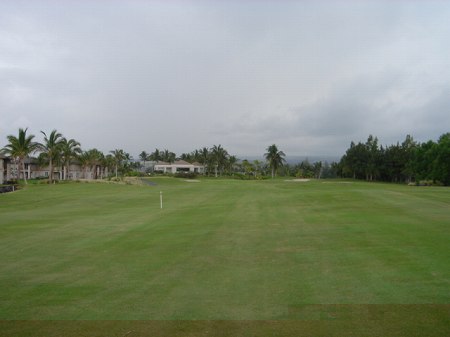 ���C�R���A�r�[�`2004