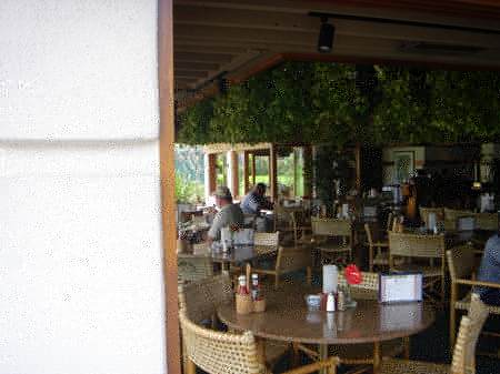 ���C�R���A�r�[�`2004